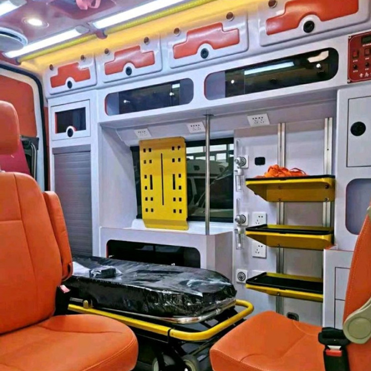 咸丰长途救护车护送病人租赁价格
